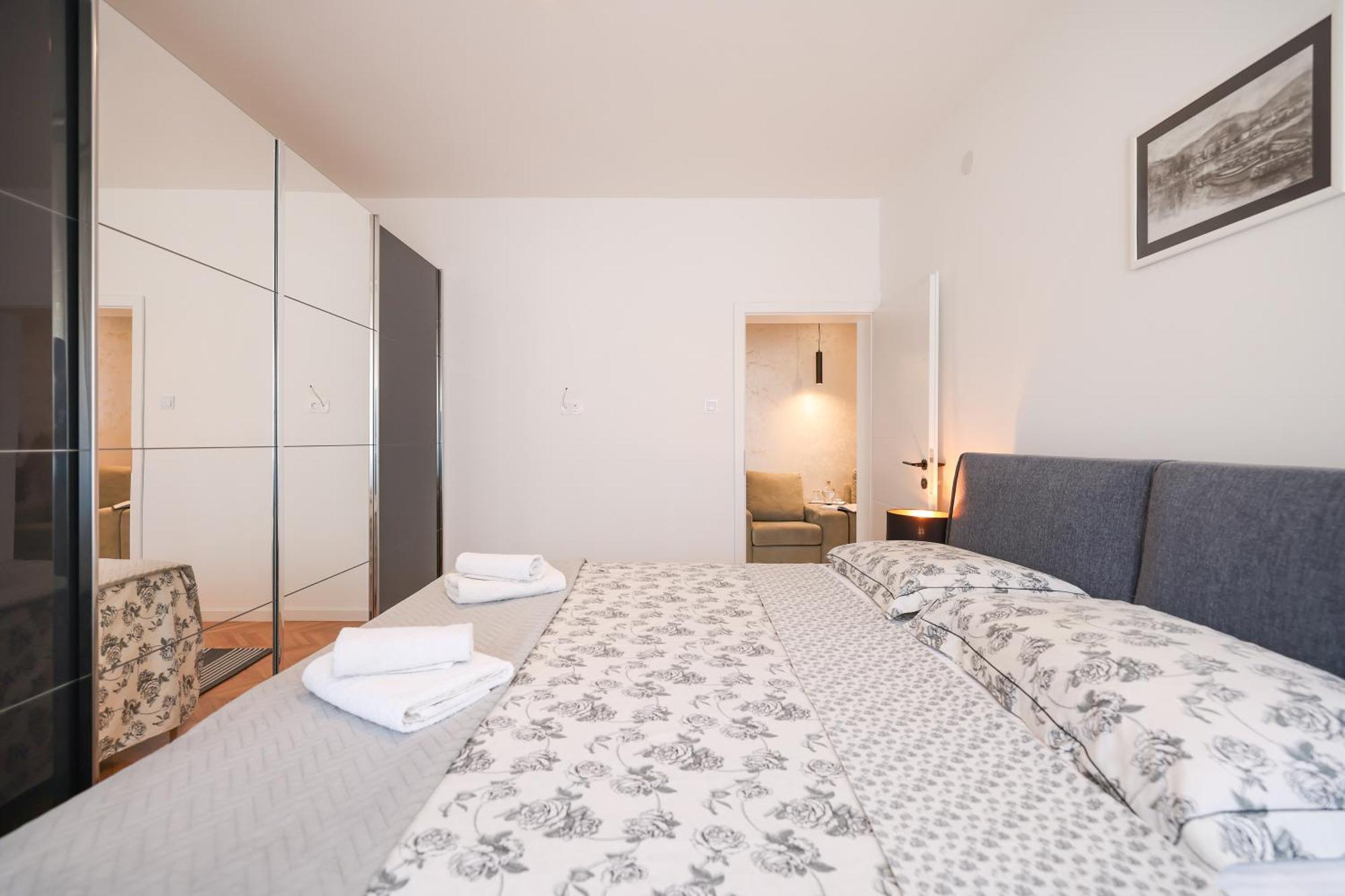 Apartment Oscar & Leo Zadar