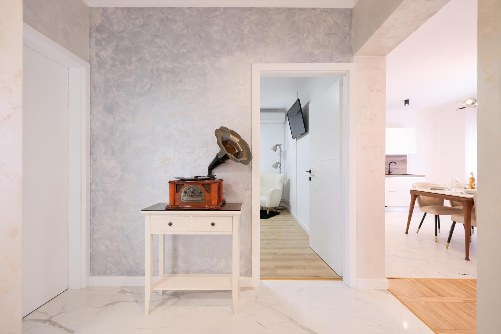 Oscar & Leo Apartment Zadar